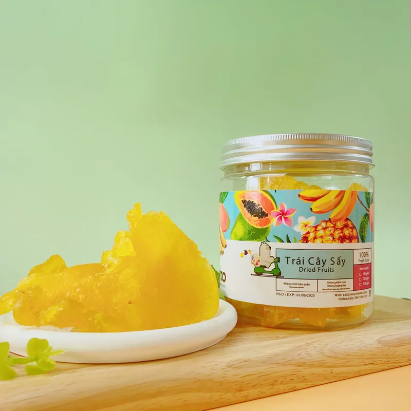 Soft dried pineapple